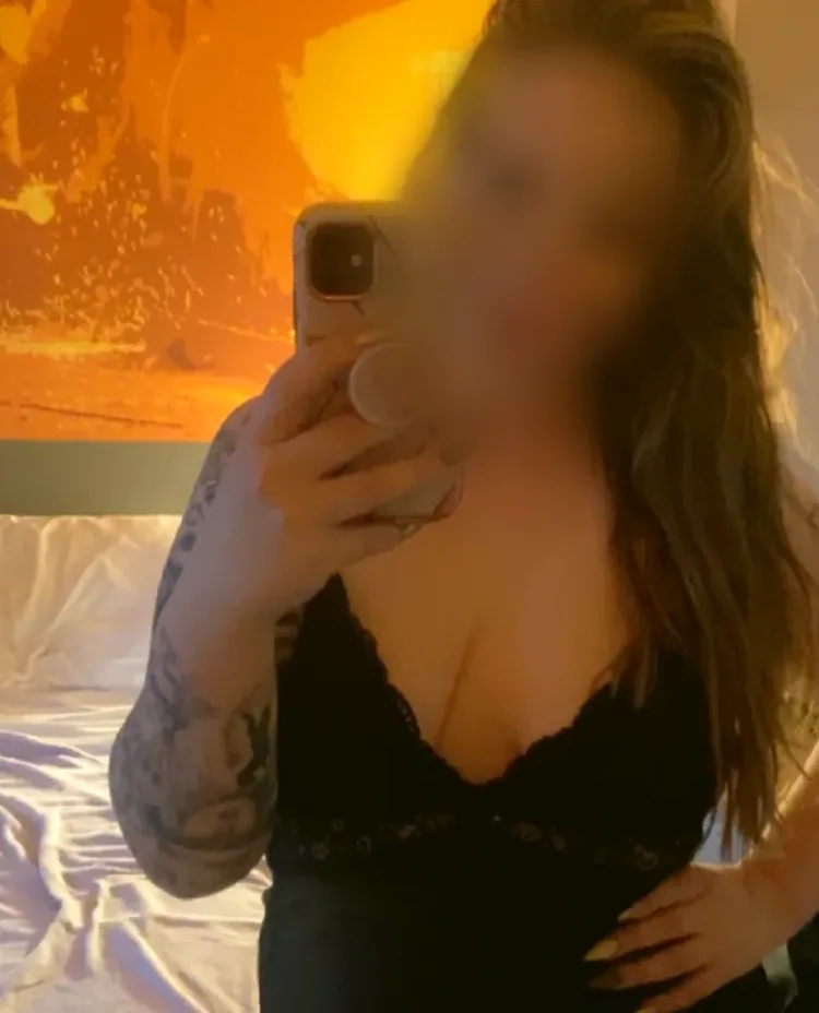 Ariadna, 29 años