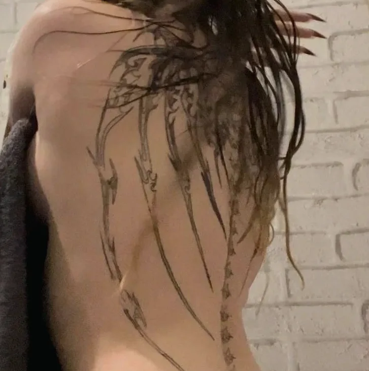 Valeria, 21 años